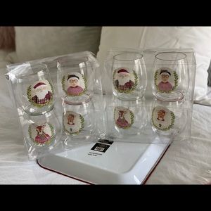 Christmas wine glasses